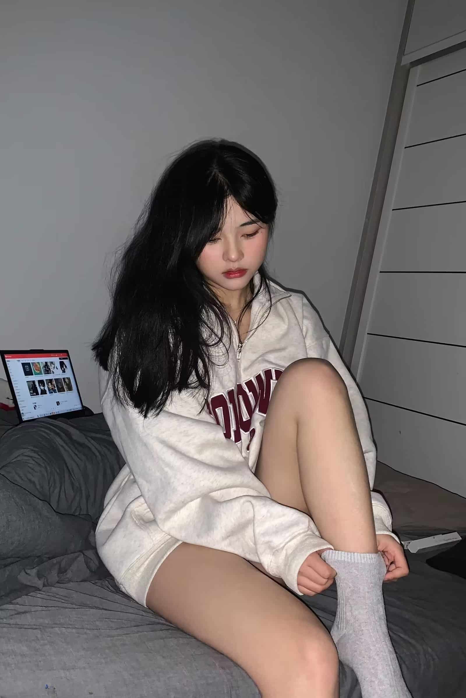 大神套路52个学生妹子合集各种秀足和隐藏福利19G