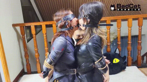 双女绳艺捆绑BadCat强制高潮71V/85G｜高清原档